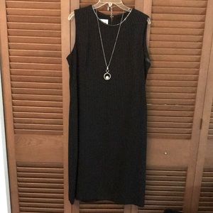 | EUC Leslie Faye Vintage (90’s) Black Dress With White Stripe and Rhinest…